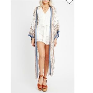 Lost + Wander Womens floral tulum kimono cape Xs